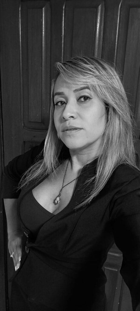 Ana Lúcia Siqueira
